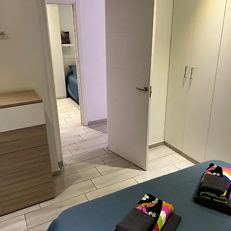 公寓 Dreamy Duo 2 Bed - Orlandito 阿德耶